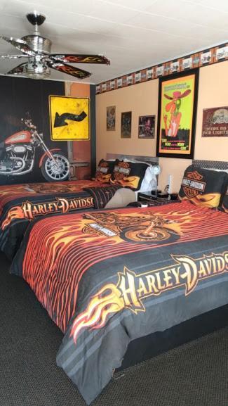 Galaxy Of Harley Bikers Between Bryce And Zion Hatch Exterior foto